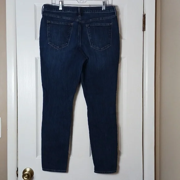 Old Navy Jeans Curvy Profile Mid Rise Dark Wash Ankle Stretchy Chic Size 12 - Picture 2 of 9